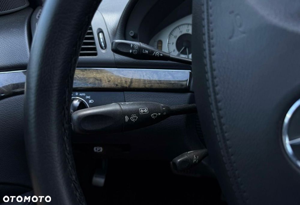 Mercedes-Benz Klasa E 500 Avantgarde Sport Edition AMG - 24