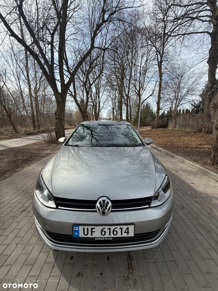 Volkswagen Golf 1.2 TSI Highline DSG - 10