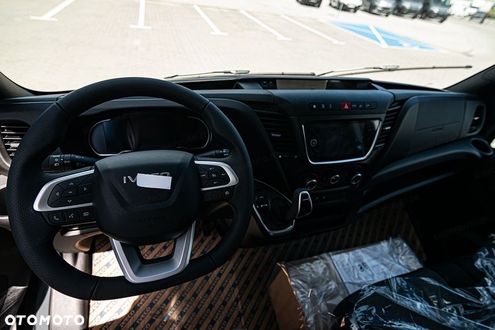 Iveco Daily 35S18 Hi-Matic Autolaweta 3.0 176KM - 10