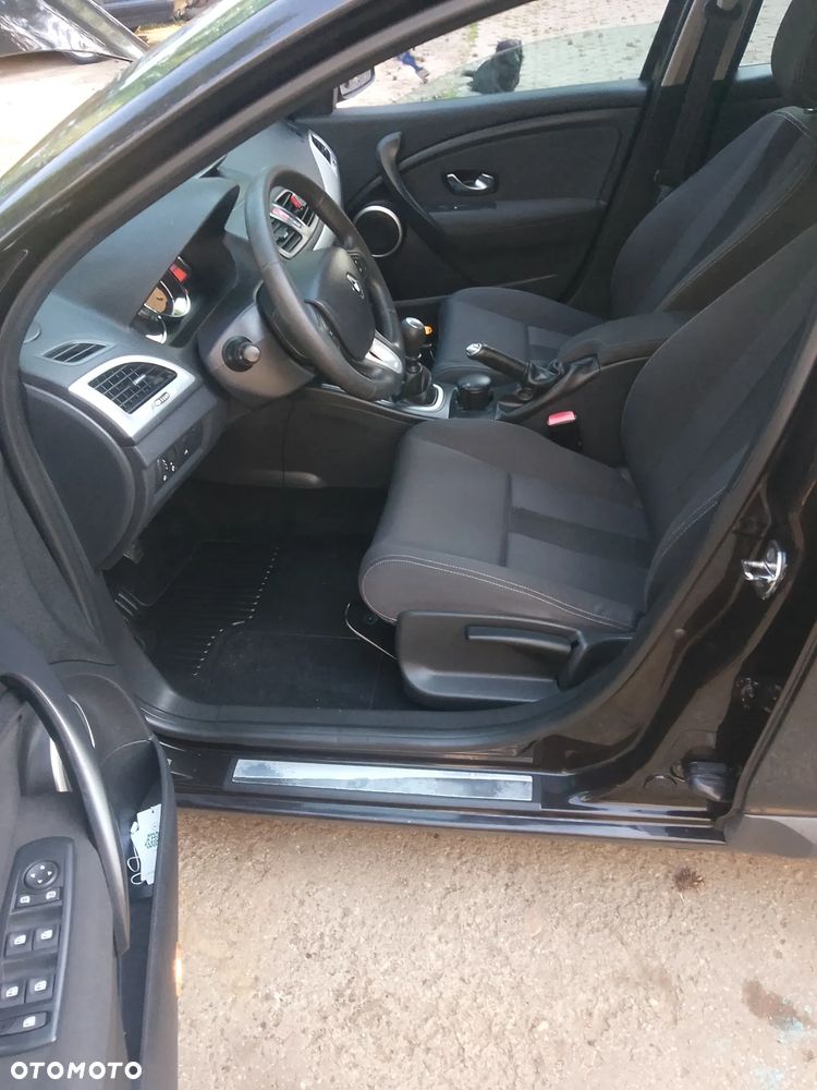 Renault Megane - 8