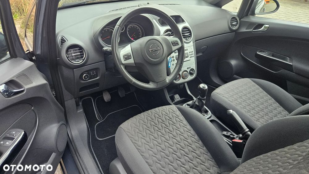 Opel Corsa - 23