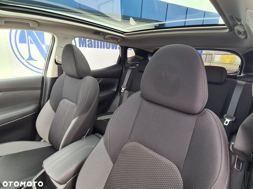 Nissan Qashqai 1.3 DIG-T Tekna - 22
