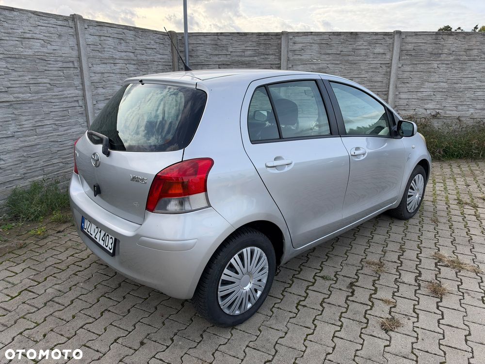 Toyota Yaris 1.0 VVT-i Luna - 14