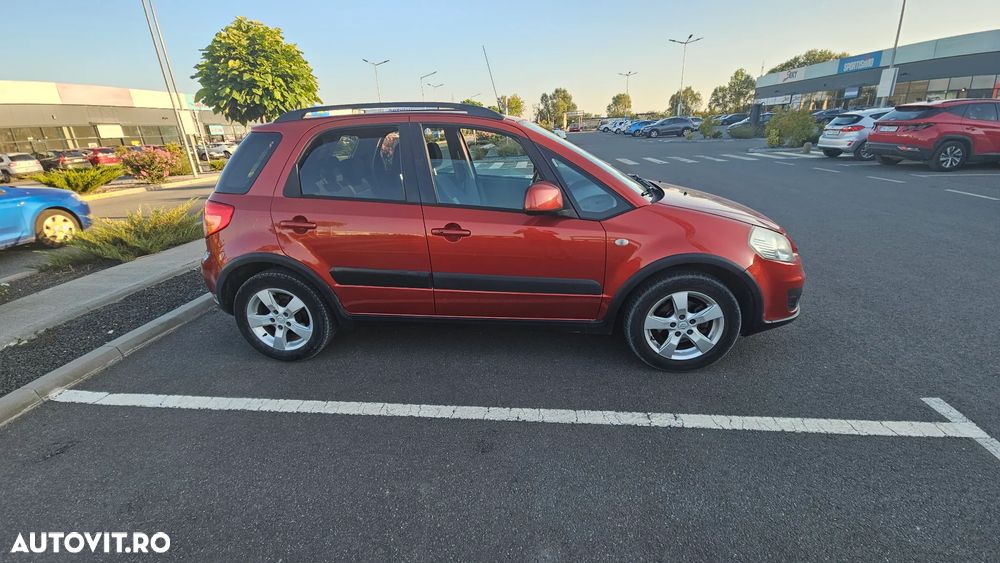 Suzuki SX4 1.6 GS 2WD ESP - 2
