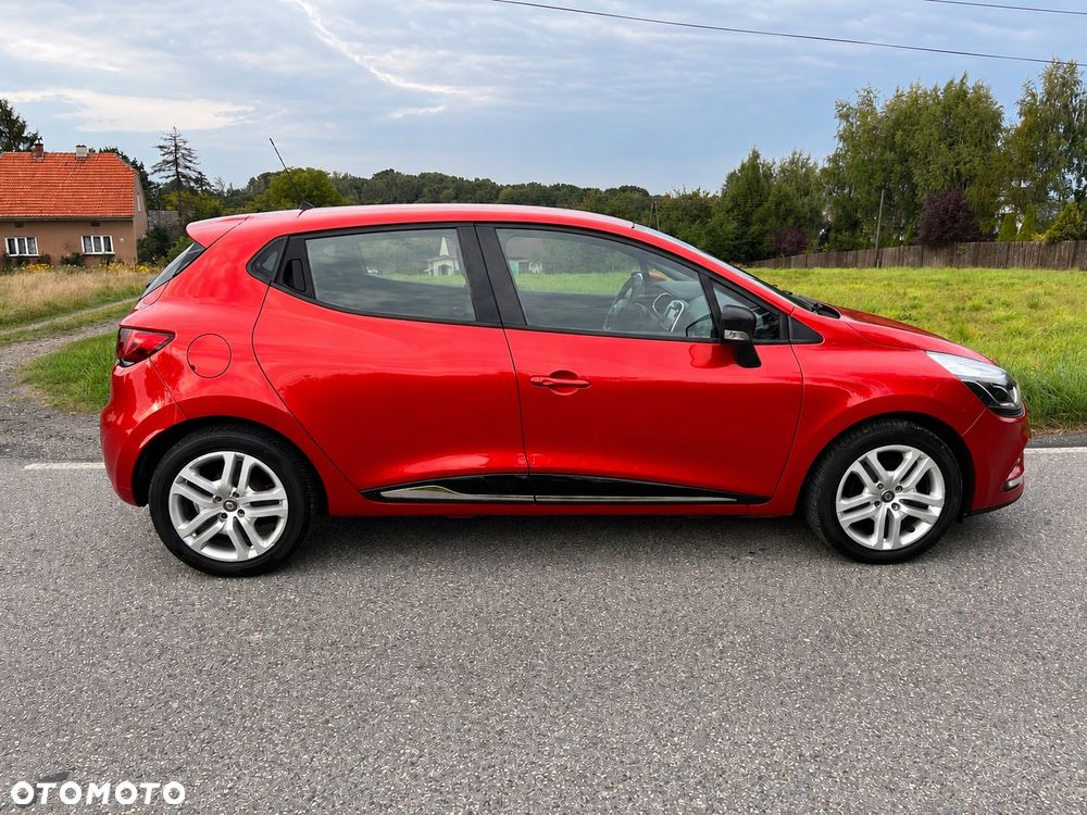 Renault Clio (Energy) TCe 90 Start & Stop INTENS - 4