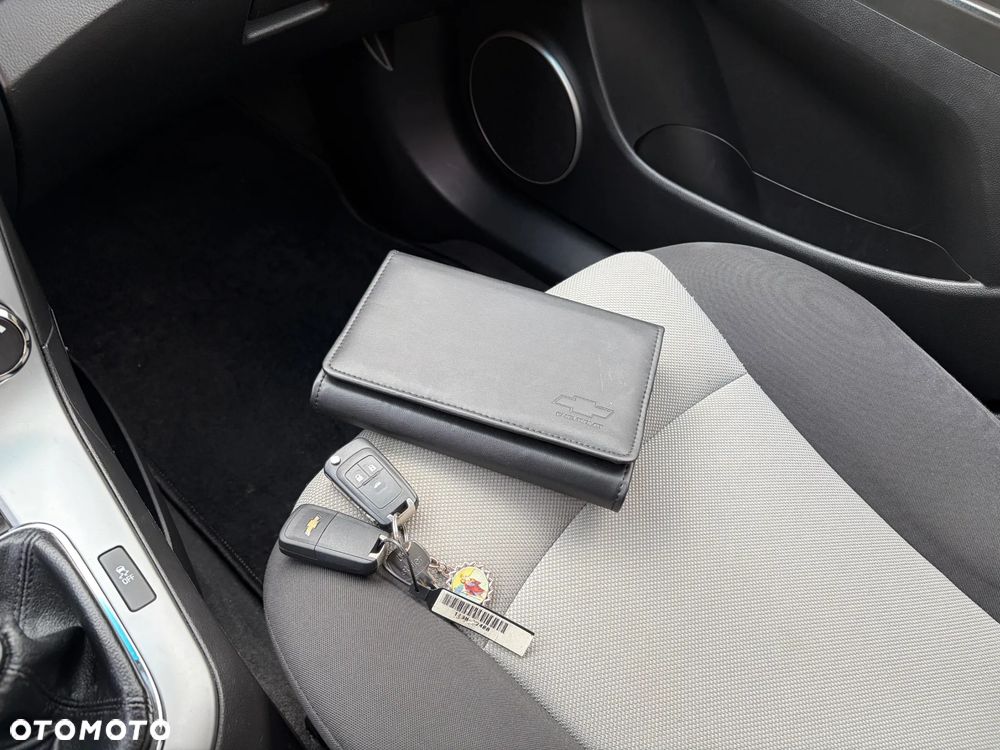 Chevrolet Cruze 1.6 LS - 7