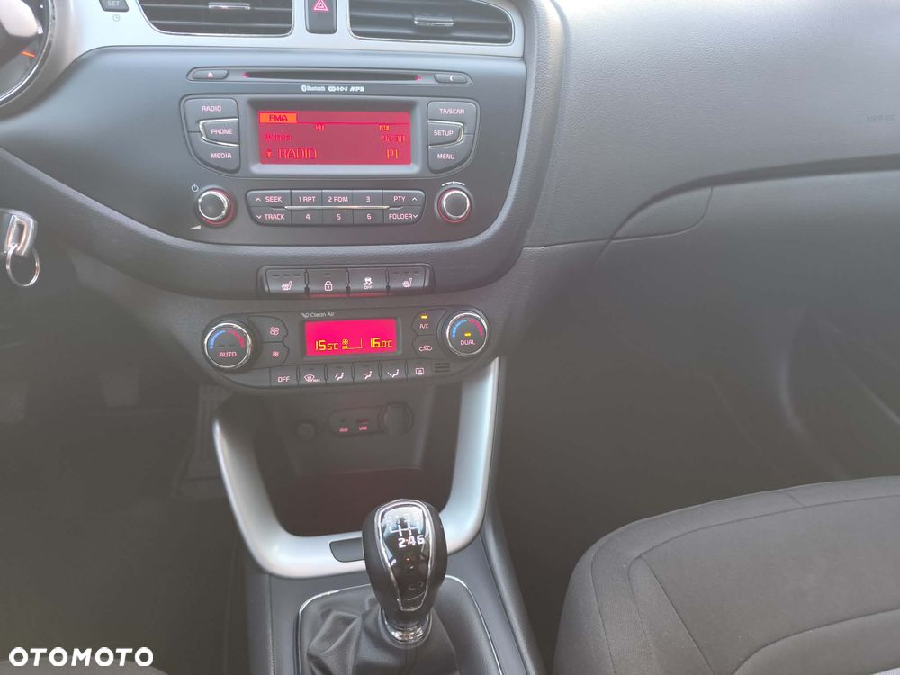 Kia Ceed - 15