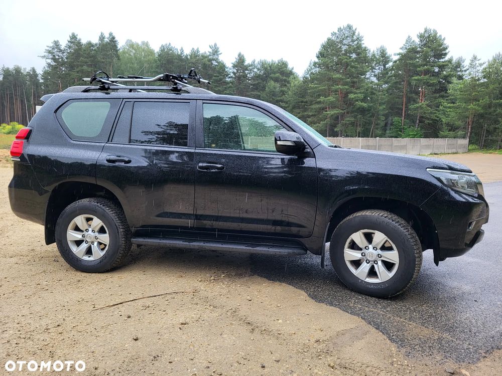 Toyota Land Cruiser - 8
