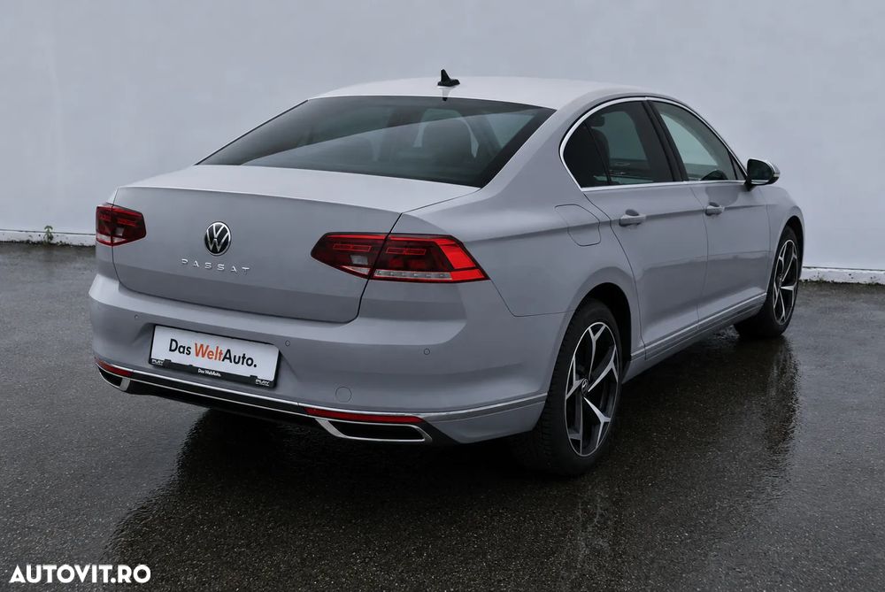 Volkswagen Passat 2.0 TDI DSG Highline - 4