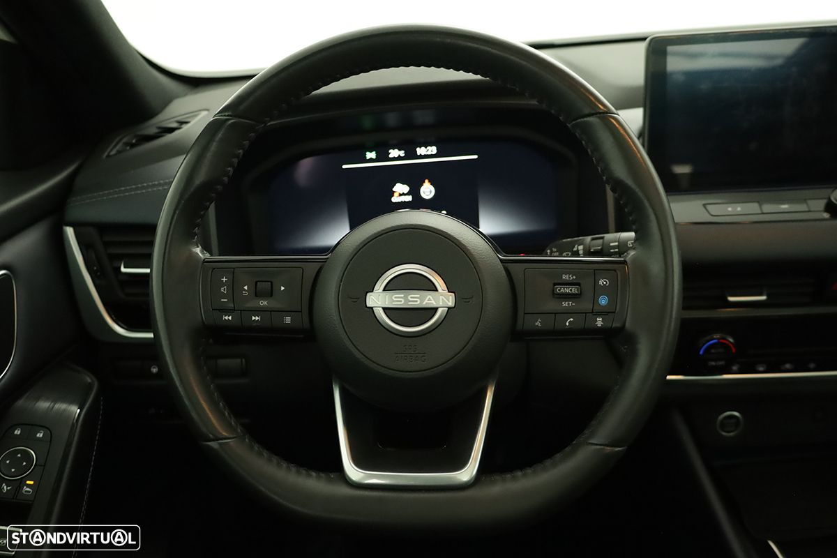 Nissan Qashqai 1.3 DIG-T Tekna - 14