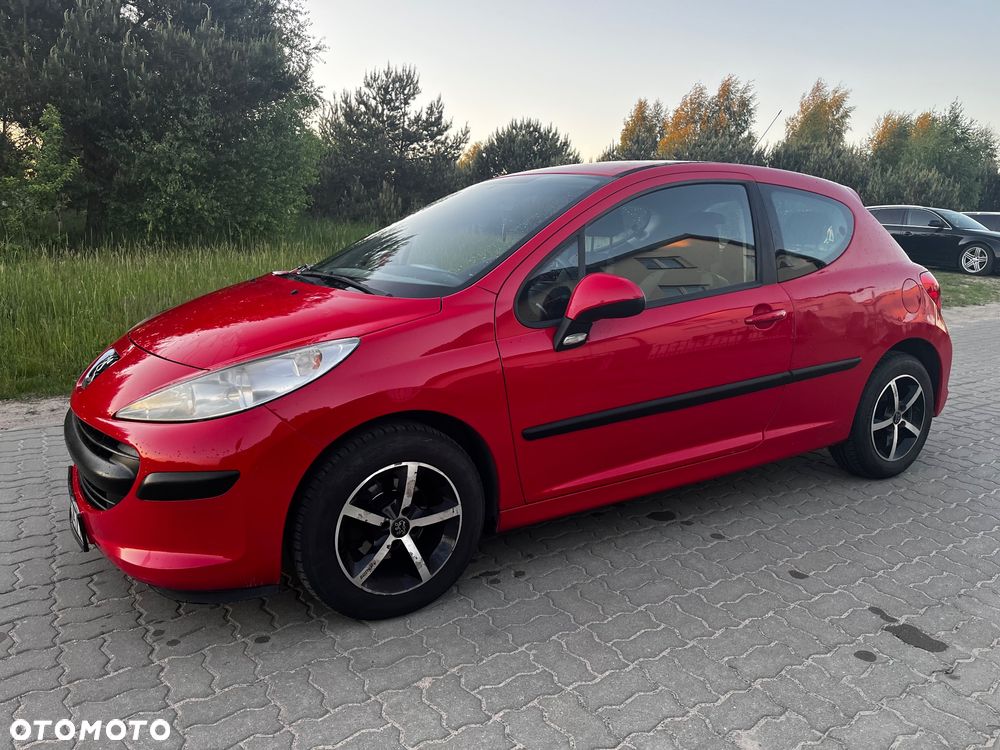 Peugeot 207 - 3