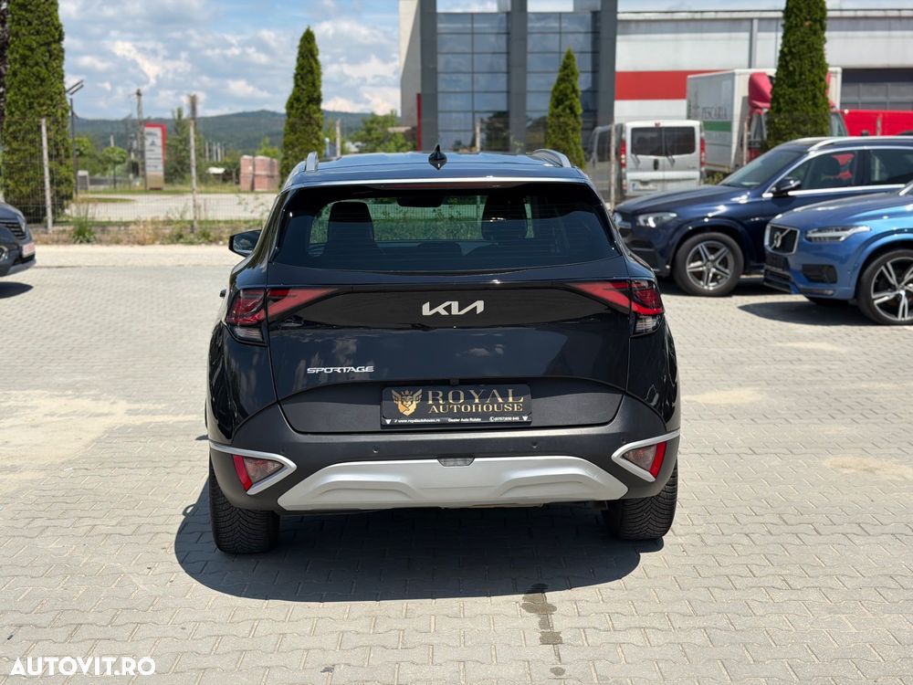Kia Sportage 1.6 DSL MHEV 7DCT HP 4x2 Style - 11