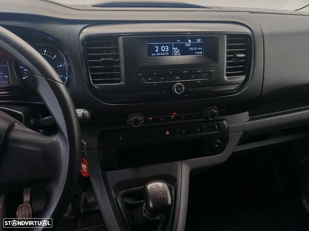 Toyota Proace 1.5 D-4D L1 6L - 8