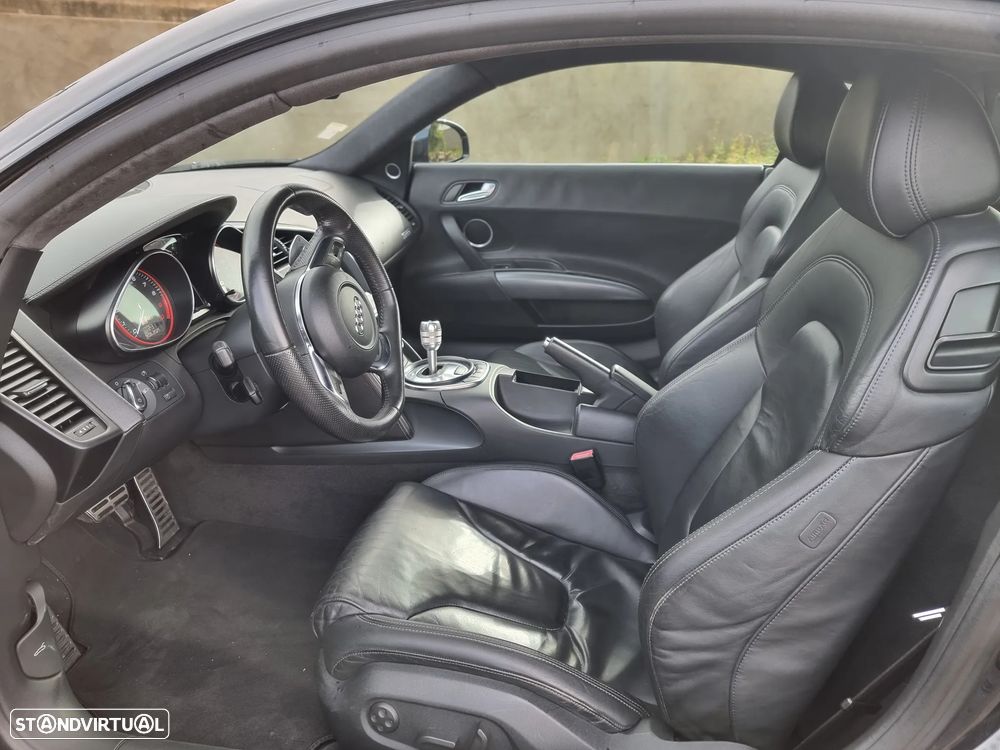 Audi R8 Coupé 4.2 FSI quattro R tronic - 8