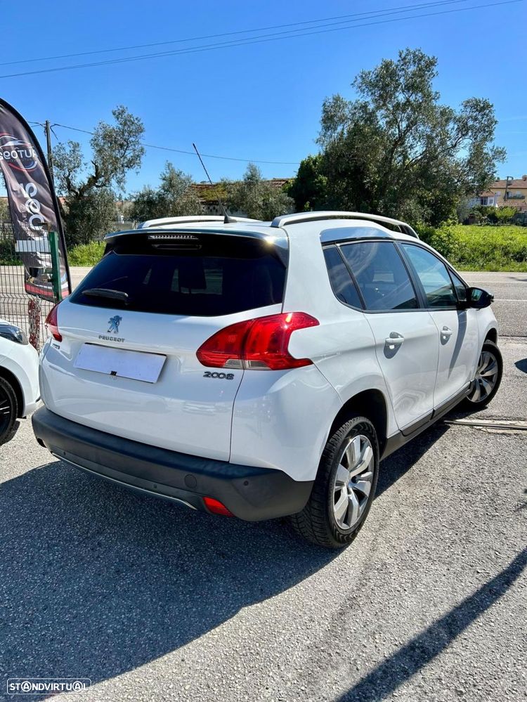 Peugeot 2008 1.6 BlueHDi Style - 2