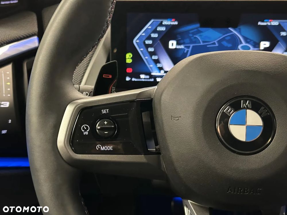 BMW X3 xM50 mHEV - 14