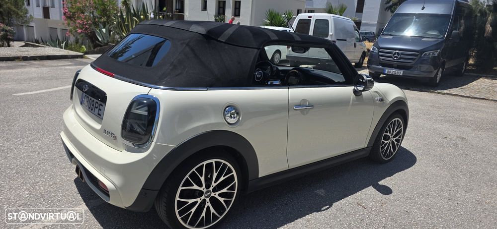 MINI Cabrio Cooper S - 8