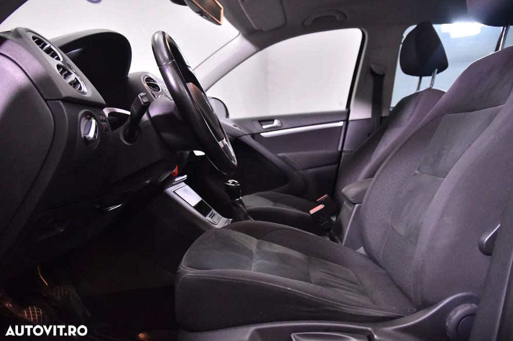 Volkswagen Tiguan 2.0 TDI 4Motion Sport & Style - 20