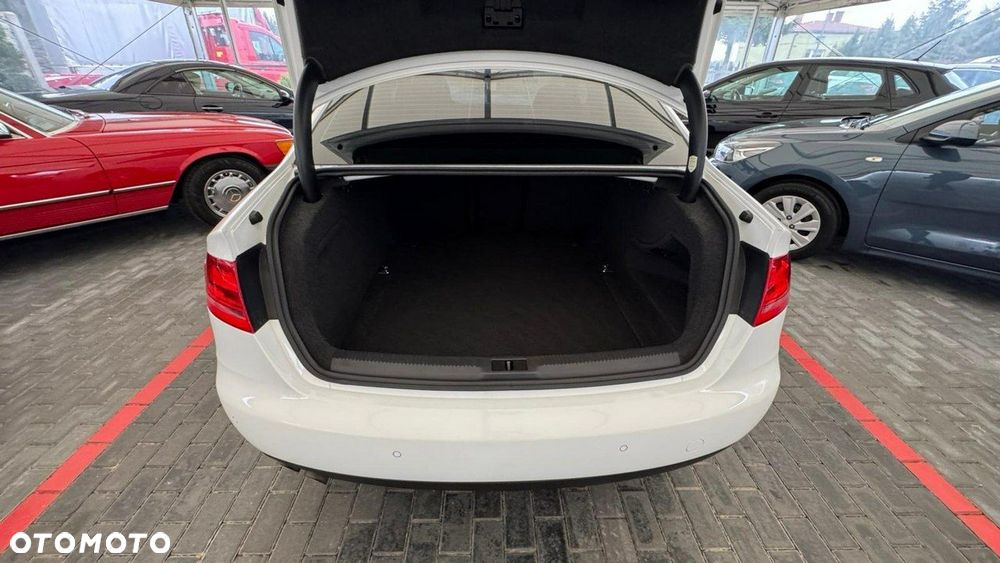 Audi A4 Limousine 2.0 TDI - 35