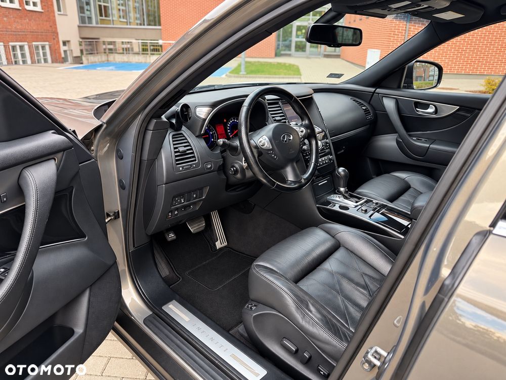Infiniti FX FX30d S Premium - 5