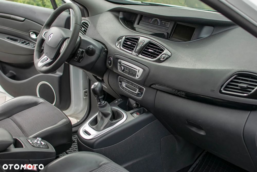 Renault Grand Scenic - 35