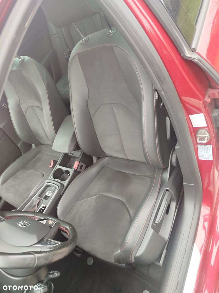 Seat Leon 2.0 TDI DPF DSG FR Black Matt Edition - 27