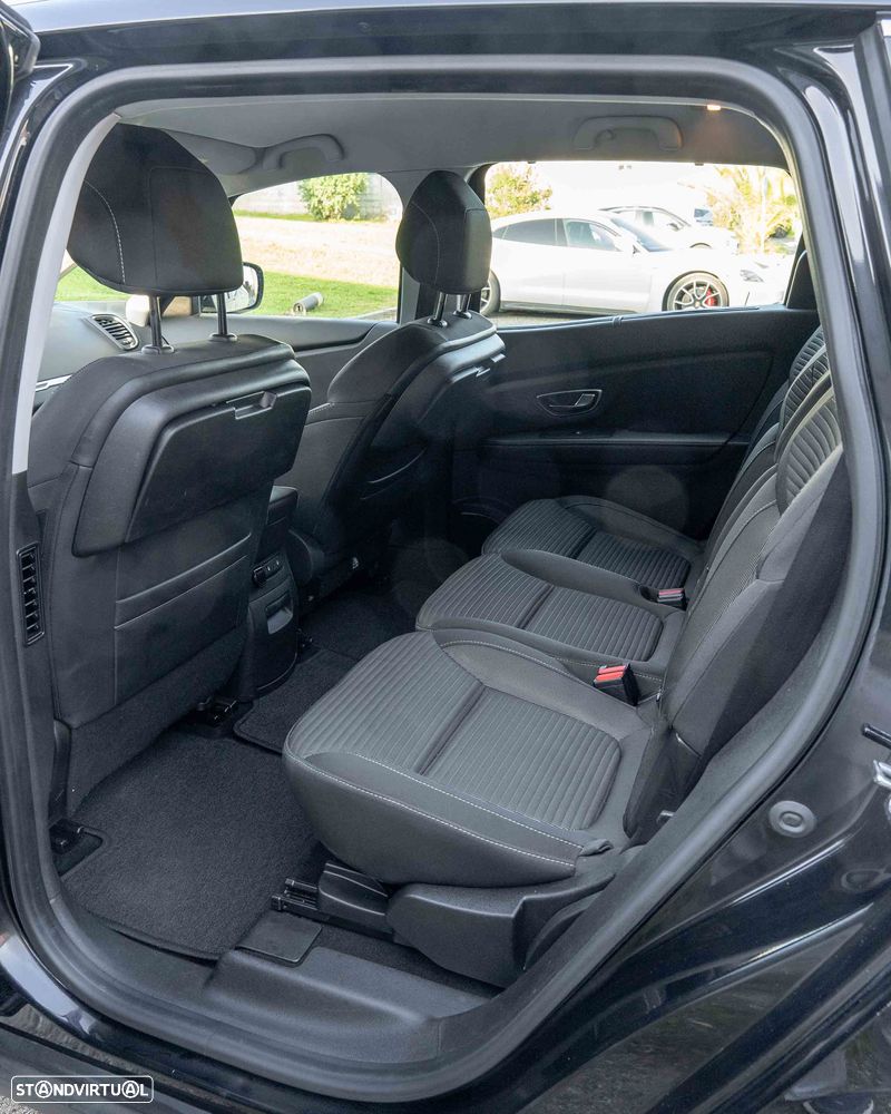 Renault Grand Scénic Energy dCi 110 S&S LIMITED - 11