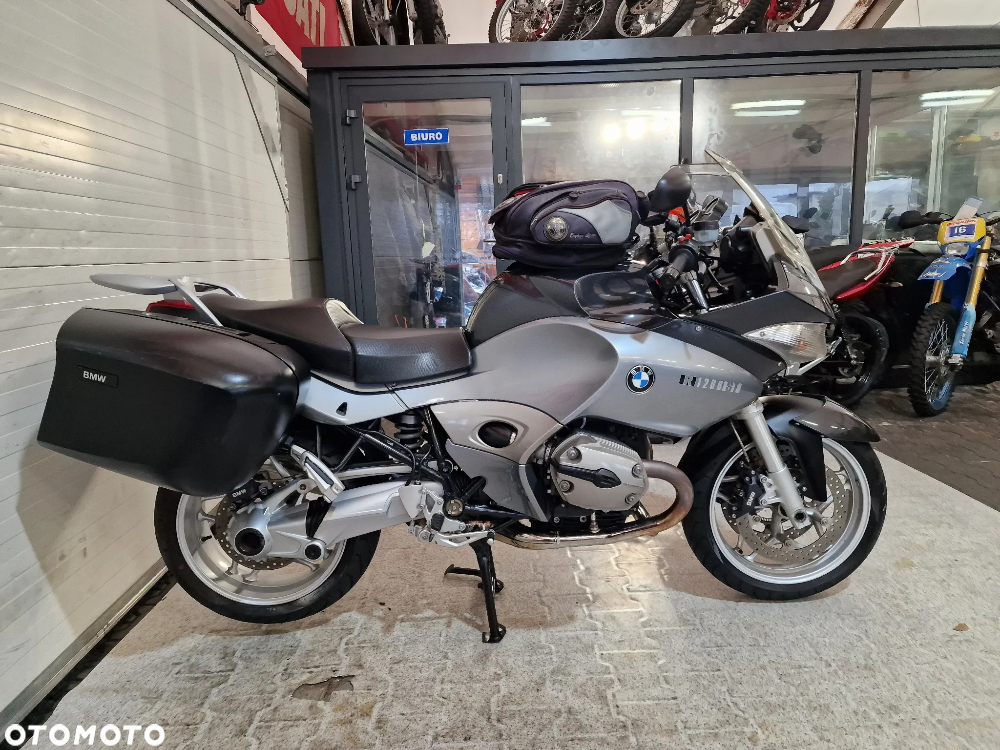 BMW R - 18