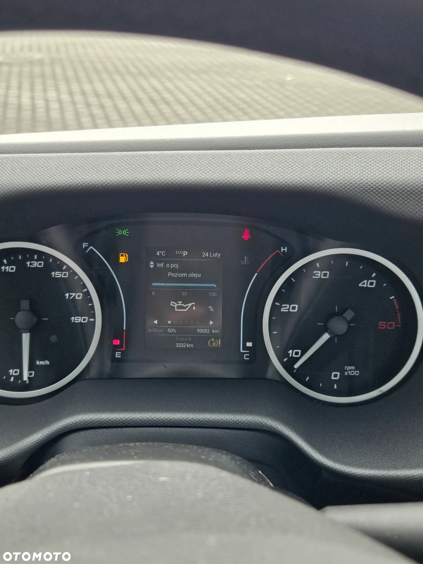 Iveco 35S18 stock  (31059) - 16
