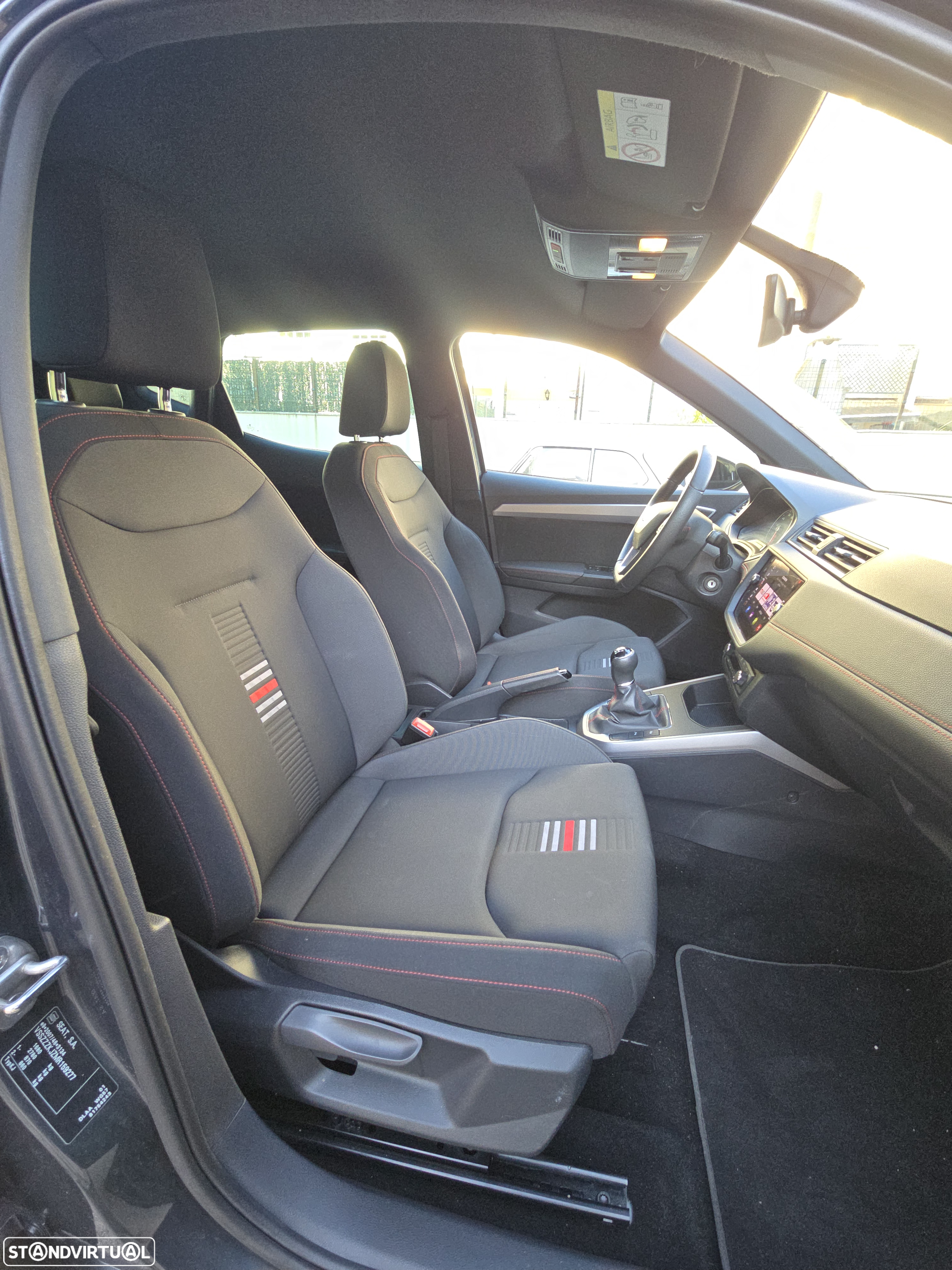 SEAT Arona 1.0 TSI FR - 14
