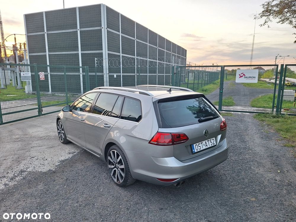 Volkswagen Golf - 21