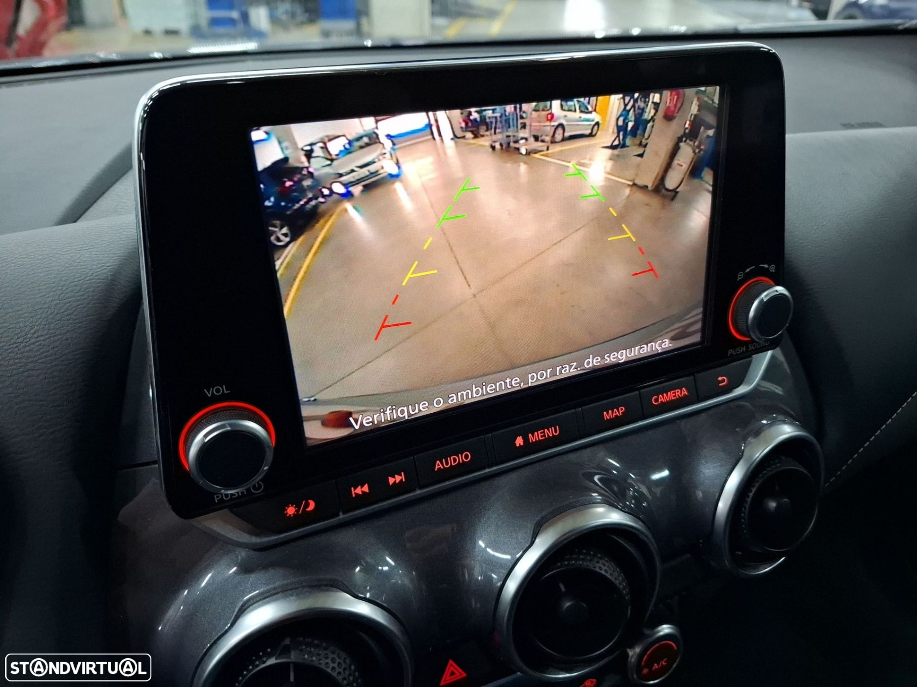 Nissan Juke 1.0 DIG-T N-Connecta NAV.+TwoTone NC DCT - 16