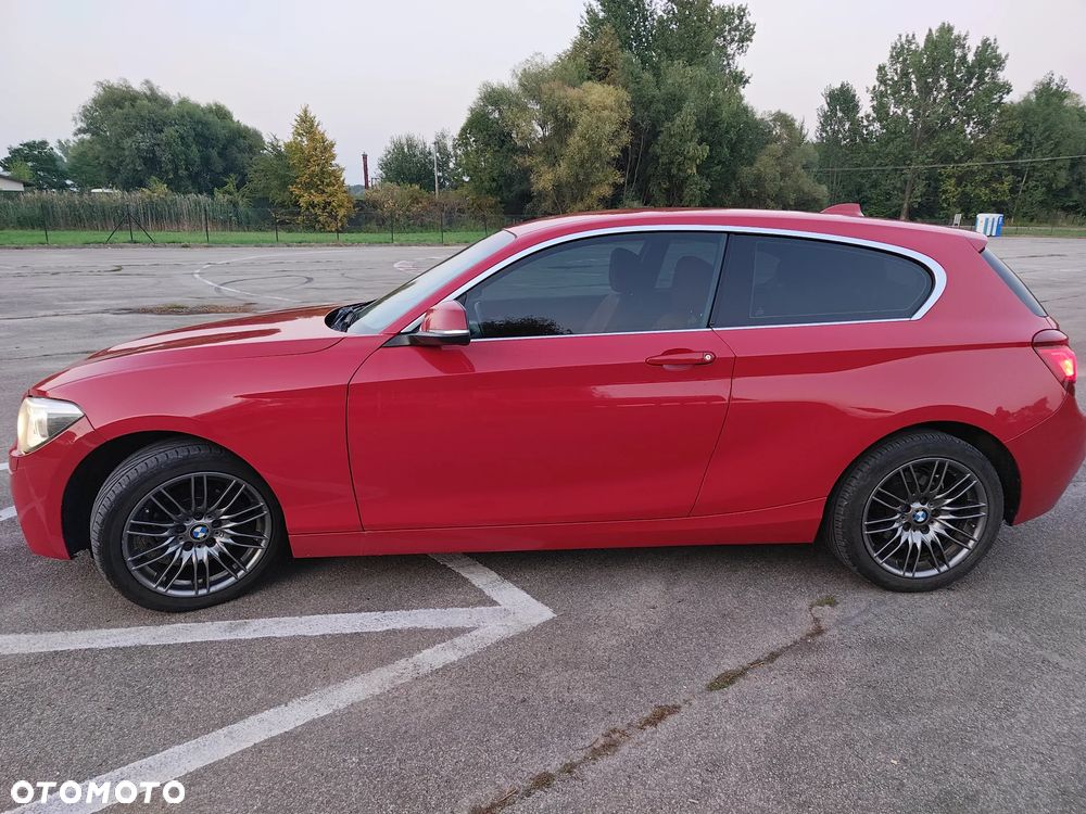 BMW Seria 1 118d - 8