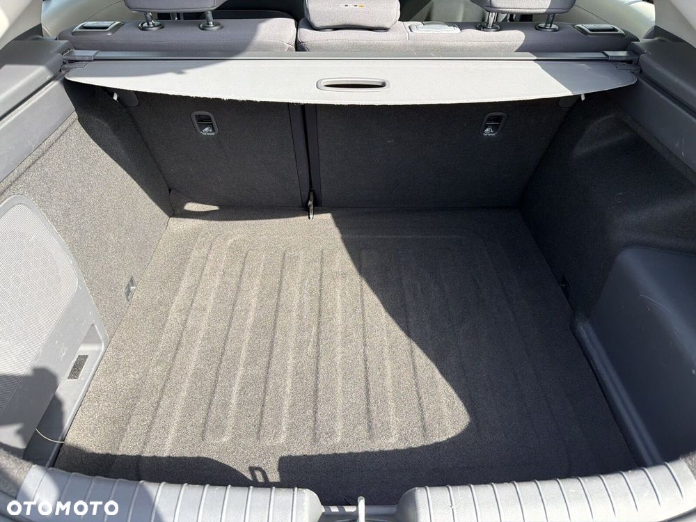 Hyundai IONIQ Hybrid Premium - 19