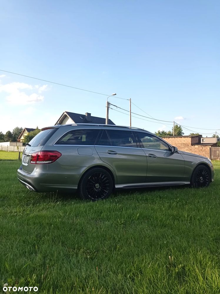 Mercedes-Benz Klasa E 350 T BlueTEC 4Matic 7G-TRONIC Avantgarde - 4