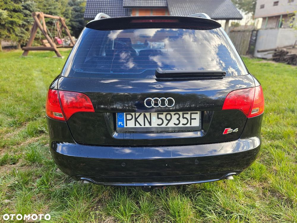 Audi A4 Avant 2.0 TDI DPF quattro - 6
