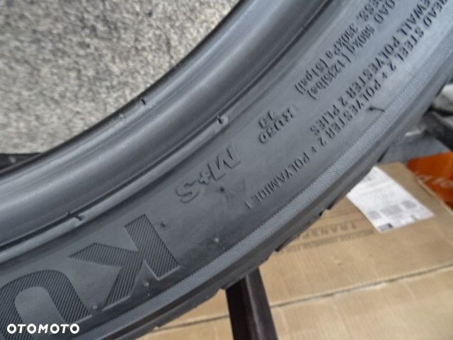 225/40/R18 88W Kumho Solus Majesty - 9