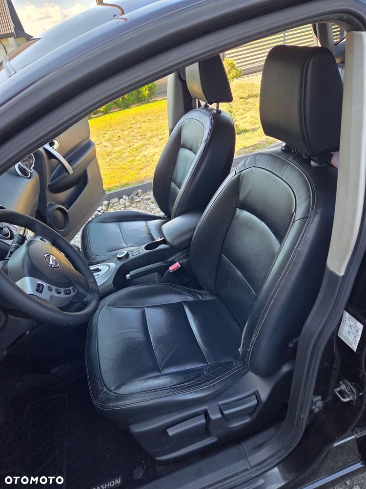 Nissan Qashqai 2.0 dCi 4x4 Tekna - 8