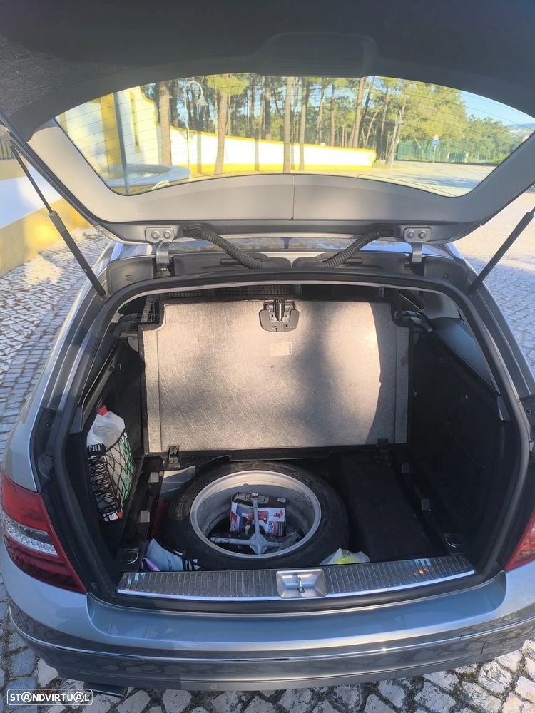 Mercedes-Benz C 220 CDi Avantgarde BlueEfficiency - 12