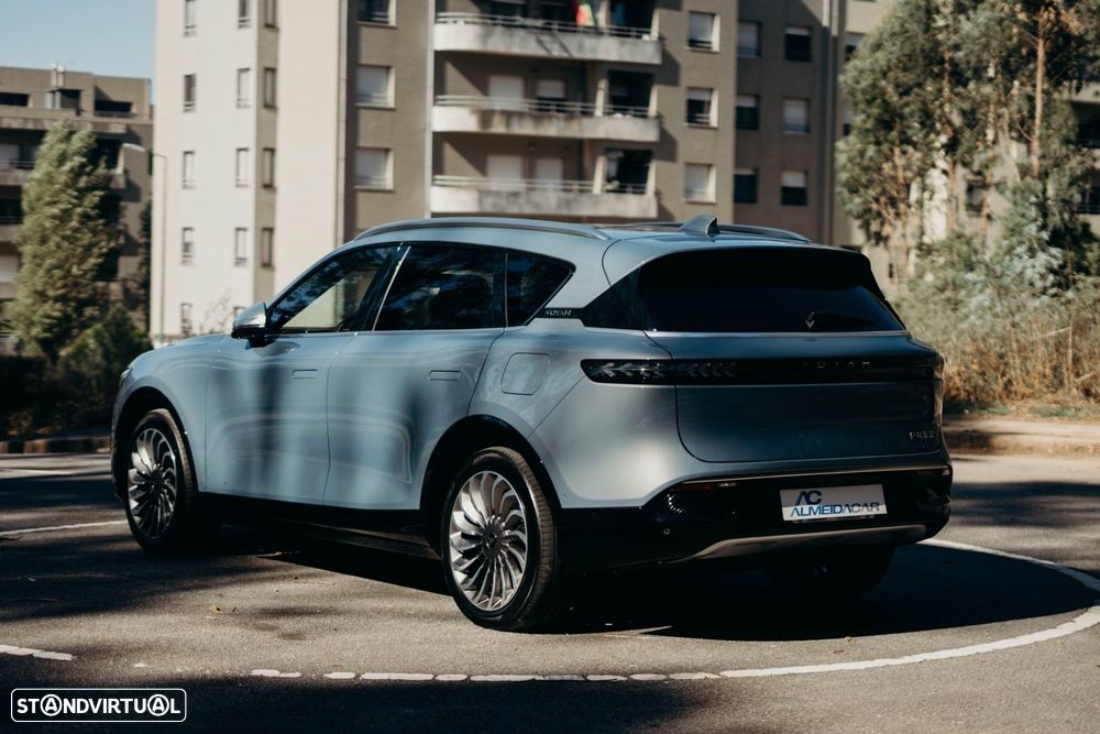Voyah Free 107 kWh Luxury - 5