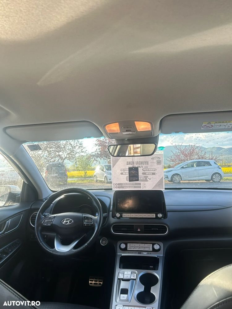 Hyundai KONA Premium - 7