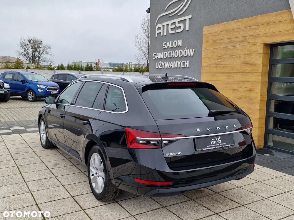 Skoda Superb Combi 2.0 TDI DSG Selection - 4
