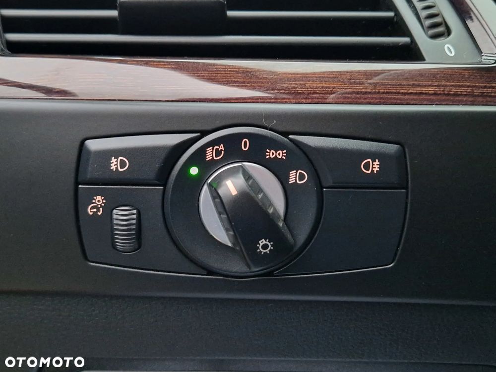 BMW Seria 5 - 14