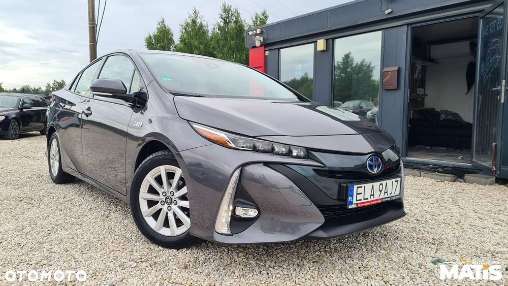 Toyota Prius - 5