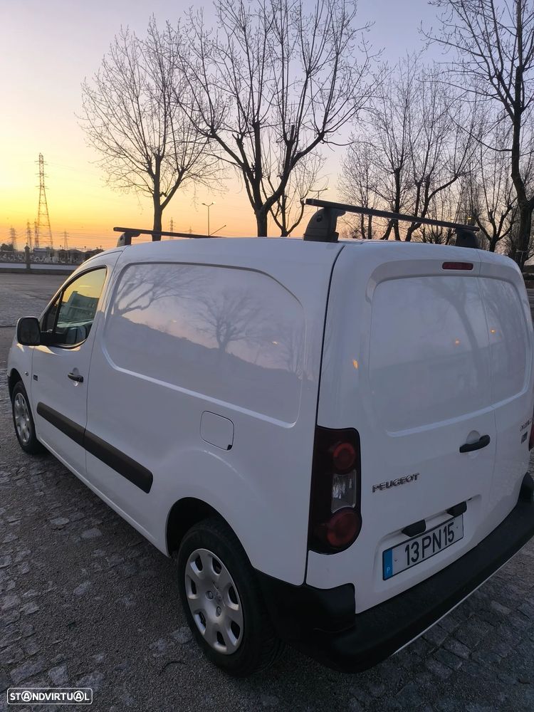 Peugeot Partner office - 6