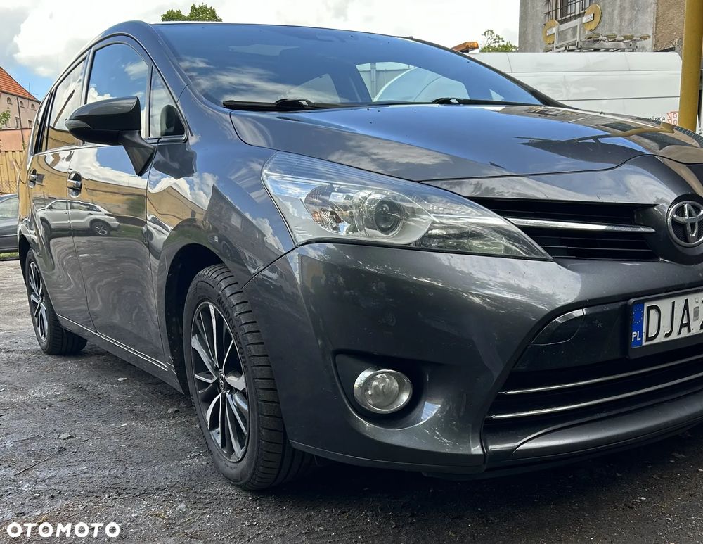 Toyota Verso 1.6 D-4D 7-Sitzer Start/Stop Comfort - 2