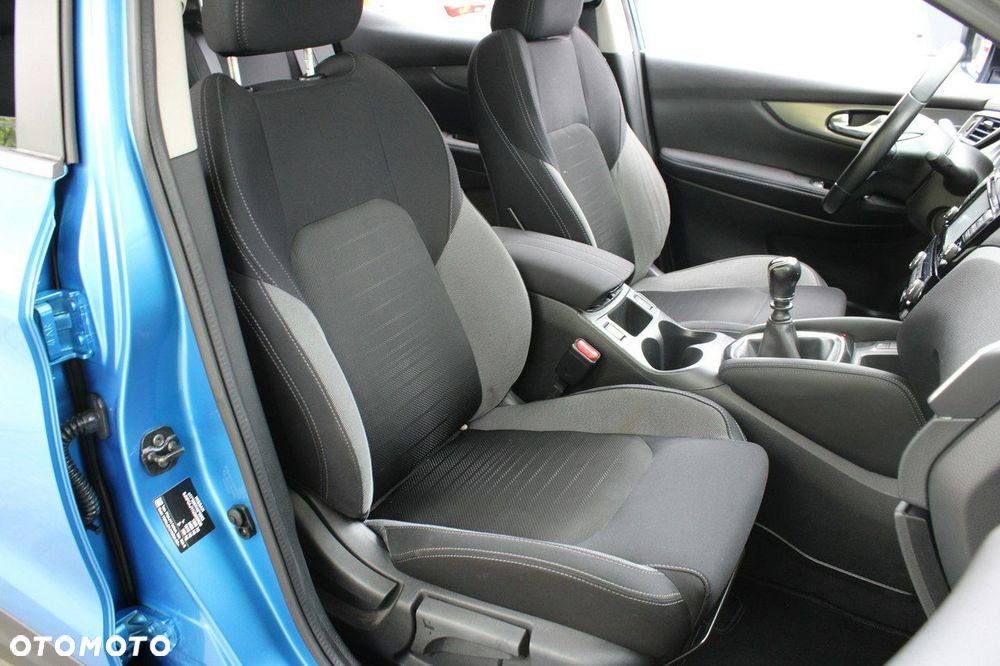 Nissan Qashqai 1.6 DIG-T N-Connecta - 10