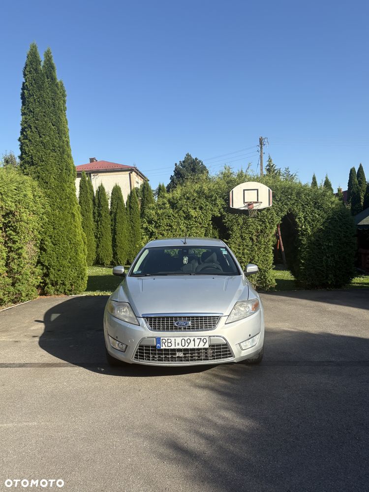 Ford Mondeo 2.0 TDCi Titanium - 4
