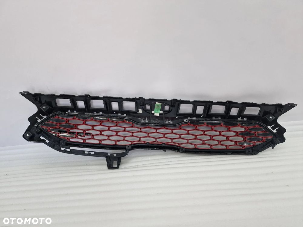 KIA CEED III 3 GT 18- ATRAPA / GRILL PRZEDNI PRZÓD , NR 86351-J7900 , NR AUKCJI GR13 - 16