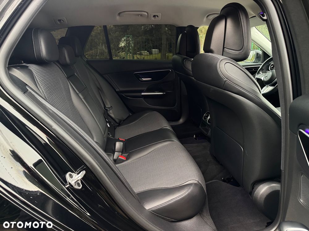 Mercedes-Benz Klasa C 220 d 9G-TRONIC Avantgarde - 24